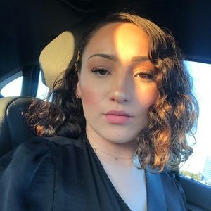 Meet your Posher, Jen